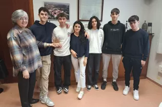 Alumnes de 1r de Batxillerat de Jesuïtes Lleida de l'equip de la Lliga Debat de la Xarxa Vives