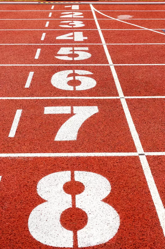 Pista d'atletisme per a Primaria, ESO i Batxillerat de l'escola Jesuites Sarria - Sant Ignasi