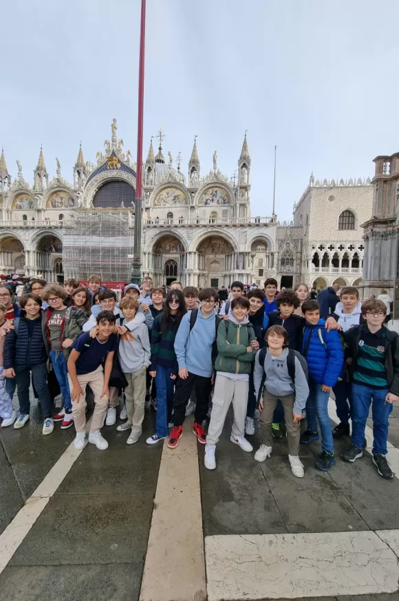 Estudiants de les escoles Jesuïtes en un intercanvi a Venècia
