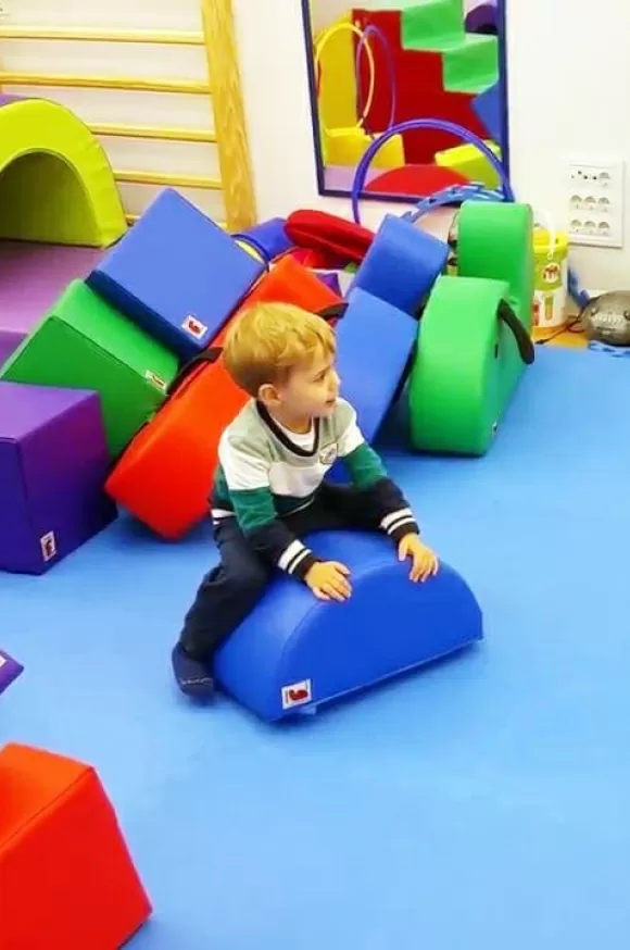 Esport i jocs en moviment Infantil Casp