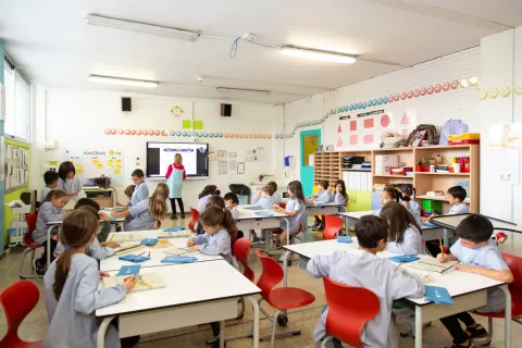 Aula de primaria de l'escola Jesuites Bellvitge