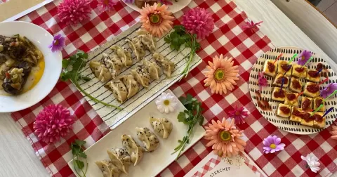 Menú presentat al concurs "Masterchef", fet per alumnes de 3r ESO-TQE en el marc del projecte Oído Cocina. 
