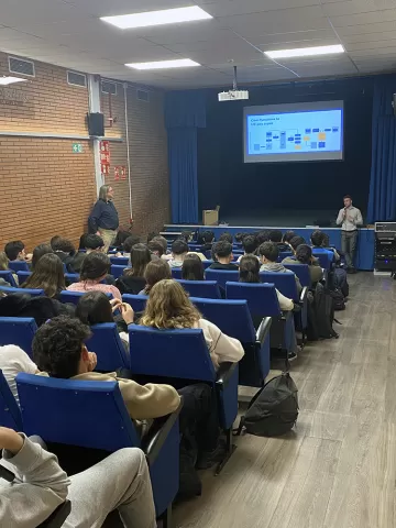 Conferència Unió Europea per a l'alumnat de Jesuïtes Bellvitge