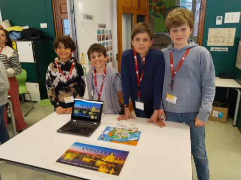 Spain is different-Primària-NEI-SantIgnasi-JesuitesSarria 