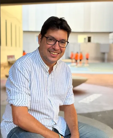 daniel lázaro