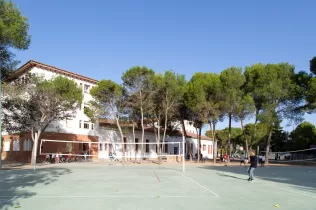 Pista volei de l'escola Jesuites Lleida