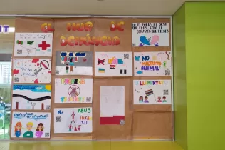 Mur de denúncies socials de 6è de primària de Jesuïtes Bellvitge