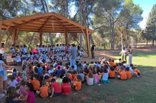 Celebració de la graduació de P5 dels infants del MOPI en l'últim dia de curs 2022-23