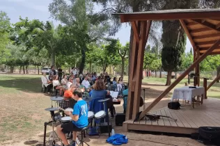 Celebració de la Renovació de la Fe a l'Aula Natura Pare Salat amb el grup d'alumnes de 3r ESO-TQE