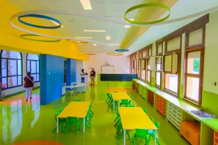 Aula de  l'etapa infantil MOPI P4 de Jesuïtes Lleida Col·legi Claver