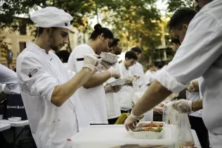 Sopar Solidari ASSÍS_JESarrià_FP_Hostaleria - Samuele Guglielmo