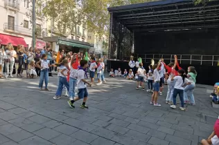 PIN 2_Benvinguts a la nostra ciutat Jesuïtes Sarrià - Sant Ignasi - FM Sarrià