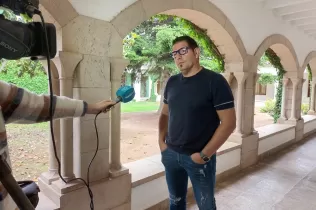 Jordi Bosch, arquitecte responsable del taller “Radioestèsia i alteracions geobiològiques en les persones i l’arquitectura” realitzat a Jesuïtes Lleida en el marc del programa "Arquitectura a les Aules" del COAC
