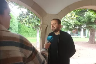 Orland Martí, vocal de la Demarcació de Lleida del COAC, a Jesuïtes Lleida Col·legi Claver, acompanyant la primera sessió del programa "Arquitectura a les Aules" del COAC