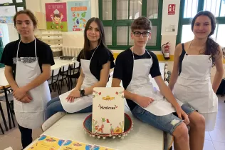 Alumnes de 3r ESO-TQE en el concurs Masterchef del projecte Oído Cocina
