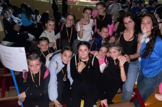 Ballarines d'Urban Dance de Jesuïtes Bellvitge tercera posició al CEEB