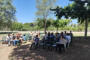 Celebració de la renovació de la fe d'un grup d'alumnes de 3r ESO-TQE de Jesuïtes Lleida Col·legi Claver, celebrada a l'Aula Natura Pare Ignasi Salat de l'escola. 
