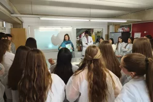 Tallers de coloració de la fruita i elaboració de pasta fresca pels alumnes de BAT 1 al Campus d'ETSEA de la UdL