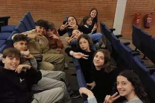 Alumnat de 1r d'ESO de Jesuïtes Bellvitge a la matèria optativa de Teatre amb Mar Ulldemolins