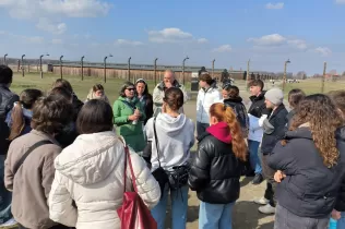 Auschwitz FP - Sant Igansi - Jesuïtes Sarrià