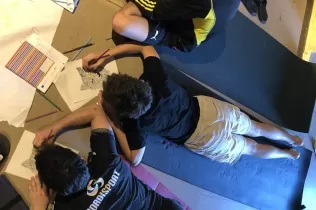 Alumnes de 4t ESO-TQE de Jesuïtes Lleida Col·legi Claver participant en un recés a Verdú en el marc del programa OVE, juntament amb pastoral