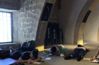 Alumnes de 4t ESO-TQE de Jesuïtes Lleida Col·legi Claver participant en un recés a Verdú en el marc del programa OVE, juntament amb pastoral