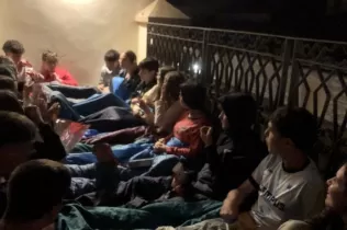 Alumnes de 4t ESO-TQE de Jesuïtes Lleida Col·legi Claver participant en un recés a Verdú en el marc del programa OVE, juntament amb pastoral