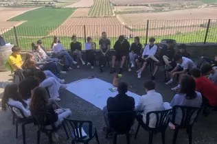 Alumnes de 4t ESO-TQE de Jesuïtes Lleida Col·legi Claver participant en un recés a Verdú en el marc del programa OVE, juntament amb pastoral