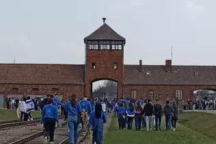 Auschwitz Batxillerat - Sant Igansi - Jesuïtes Sarrià
