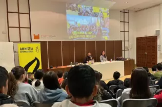 Xerrada d'Amnistia Internacional a 1r ESO-NEI del Colegi Claver