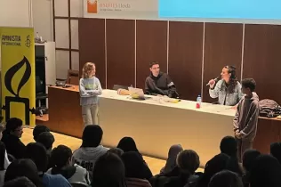 Xerrada d'Amnistia Internacional a 1r ESO-NEI del Colegi Claver