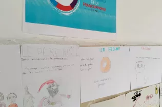 Mostra de paraules franceses organitzada per 5è i 6è de primària pel Dia Internacional de la Francofonia