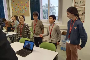 Spain is different-Primària-NEI-SantIgnasi-JesuitesSarria 