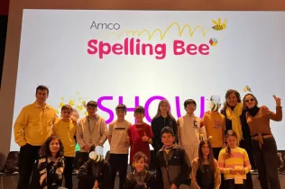 Finalistes del concurs escolar de lletrajar Spelling Bee d'Amco a Jesuïtes Lleida