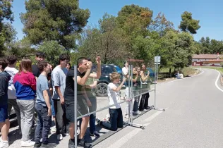 Alumnes de la matèria de dibuix tècnic de 1r BAT de Jesuïtes Lleida Col·legi Claver realitzant activitats del programa "Arquitectura a les aules" del Col·legi d'Arquitectes de Catalunya