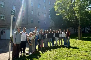 Alumnes de BAT 1 de Jesuïtes Lleida de l'assignatura de Biomedicina visitant el Banc de Sant i el Departament d'Anatomia Patològica de l'Hospital Universitari Arnau de Vilanova de Lleida