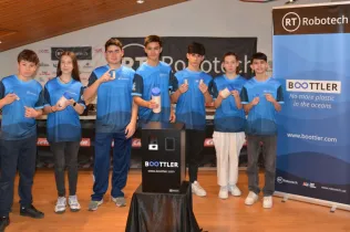 L'equip Robotech del que és fundador i membre l'alumne de Jesuïtes Lleida Marc Perera