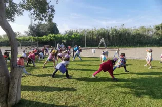 Alumnes de 2n de la PIN de Jesuïtes Lleida durant les convivències a La Manreana, a Cambrils