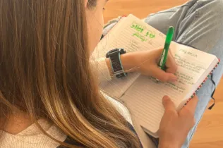 Stop tu pots_Sant Ignasi_JesuitesSarria-SantIgnasi-nei-primaria