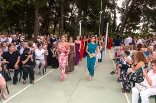 Alumnes de 2n Batxillerat durant la celebració de les Orles de la generació del 2007