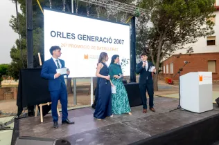 Alumnes de 2n Batxillerat durant la celebració de les Orles de la generació del 2007