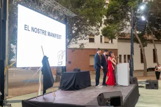 Alumnes de 2n Batxillerat durant la celebració de les Orles de la generació del 2007