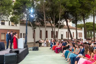 Alumnes de 2n Batxillerat durant la celebració de les Orles de la generació del 2007