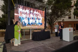 Alumnes de 2n Batxillerat durant la celebració de les Orles de la generació del 2007