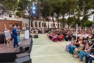 Alumnes de 2n Batxillerat durant la celebració de les Orles de la generació del 2007