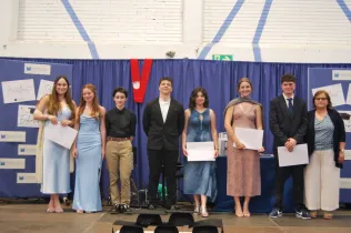 Graduació promoció 2023-25 Batxillerat Jesuïtes Bellvitge