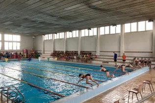 Interclasses Natació Sant Ignasi Jesuïtes Sarrià Primària