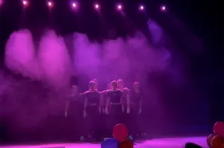 Urban Dance de Jesuïtes Bellvitge al campionat de Dansa del CEEB  