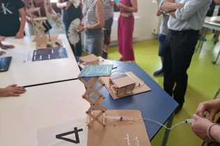 Alumnes de la NEI en la Mostra CREA