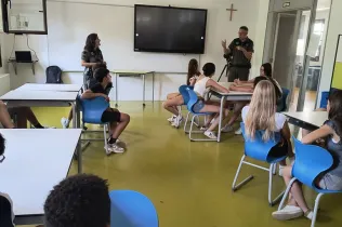 Alumnes de la NEI en la Mostra CREA